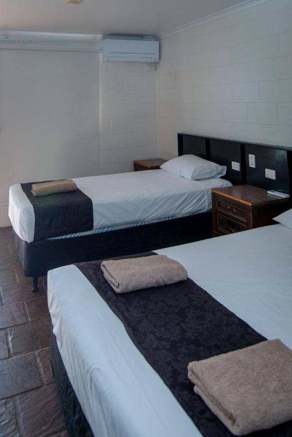 Longreach Most Central Motel Ngoại thất bức ảnh