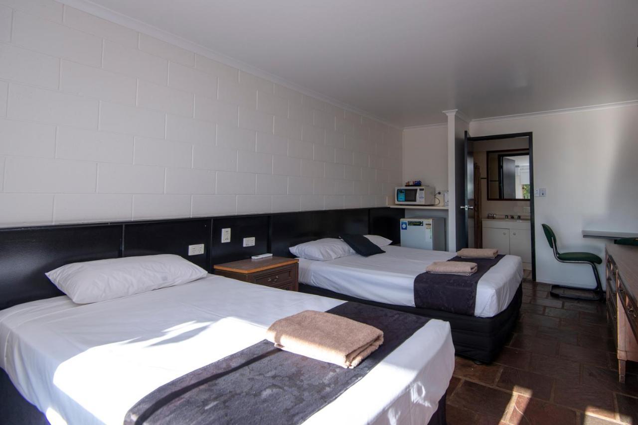 Longreach Most Central Motel Ngoại thất bức ảnh