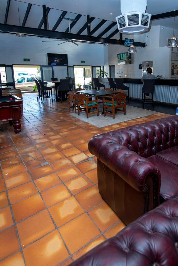 Longreach Most Central Motel Ngoại thất bức ảnh