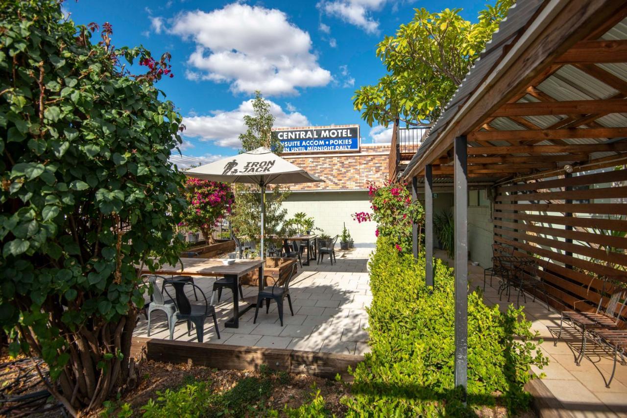 Longreach Most Central Motel Ngoại thất bức ảnh