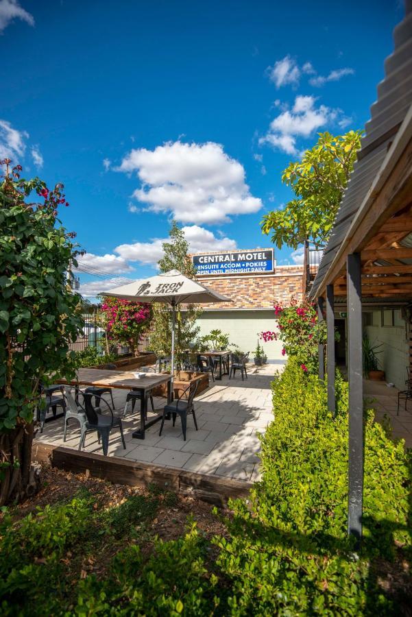 Longreach Most Central Motel Ngoại thất bức ảnh
