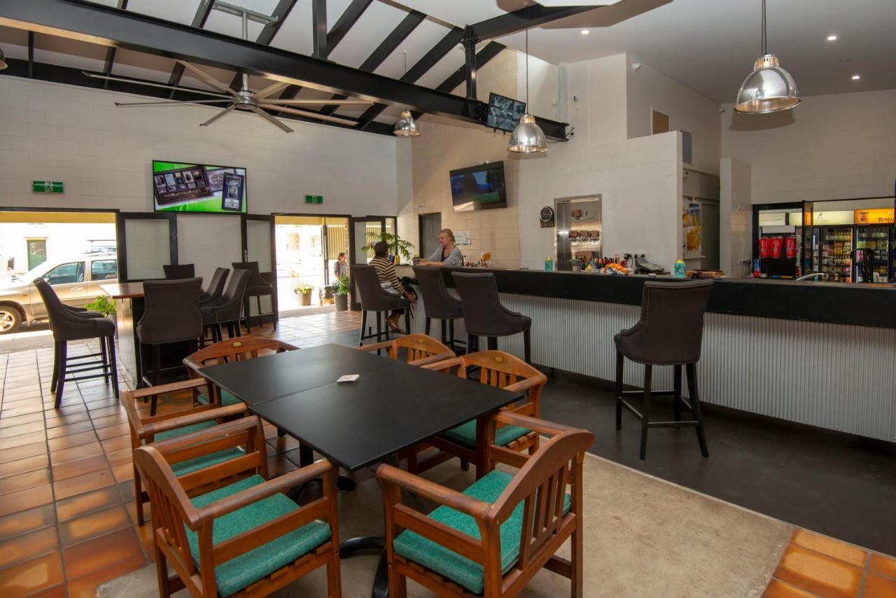 Longreach Most Central Motel Ngoại thất bức ảnh