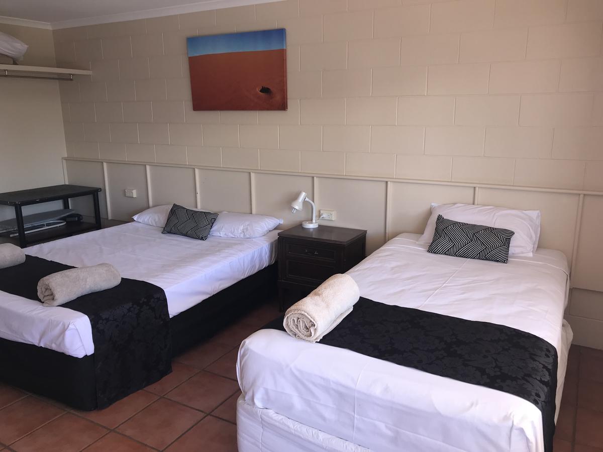 Longreach Most Central Motel Ngoại thất bức ảnh