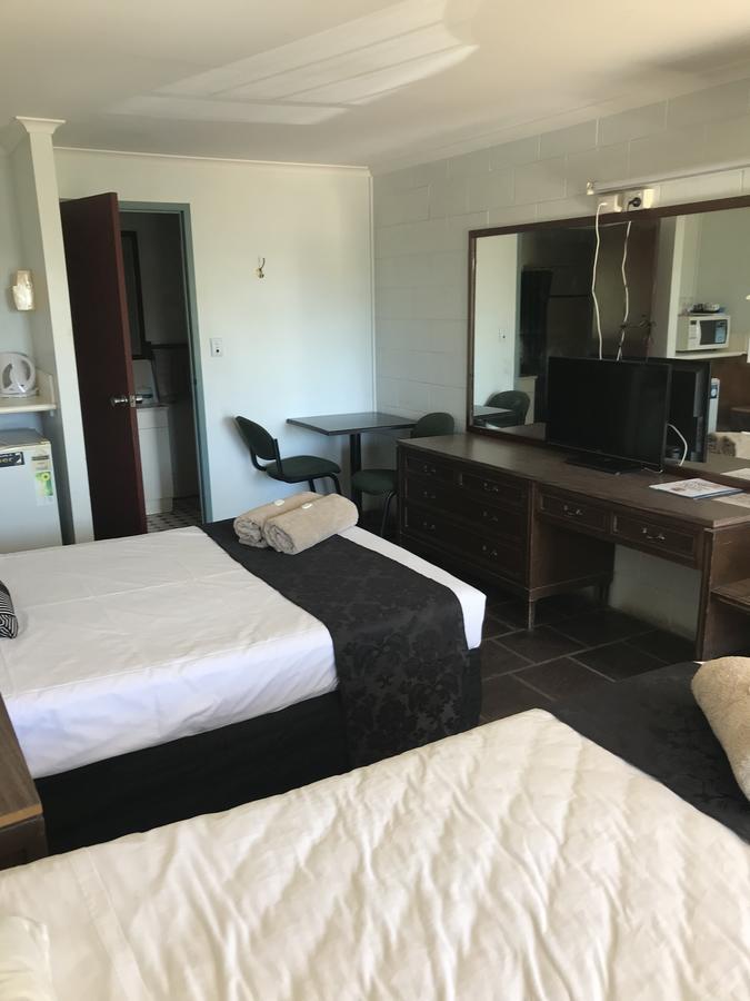 Longreach Most Central Motel Ngoại thất bức ảnh